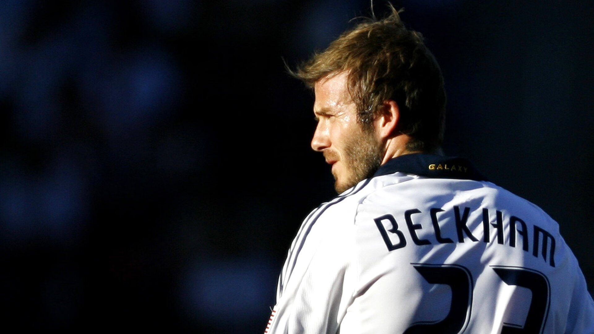 中超联赛冠军归属悬念升级,引发球迷热议,中超冠军球队